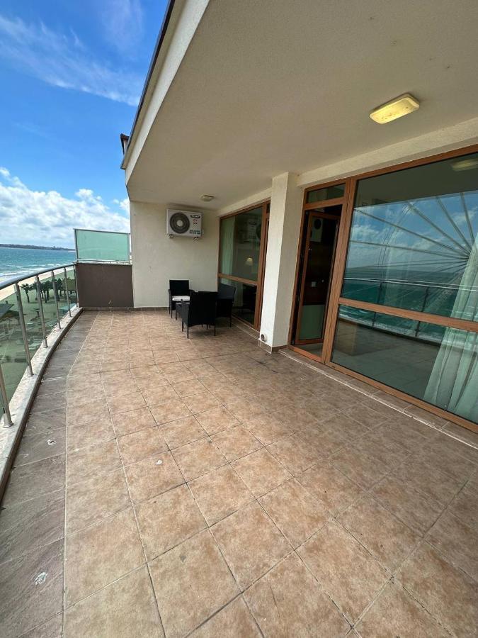 Briz Beach Apartments - Section B Slantschew brjag Exterior foto